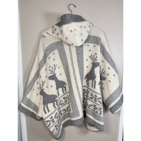 See by Chloe Hooded Intarsia Reindeer Blanket Sweater $795 One Size - Picture 5 of 15